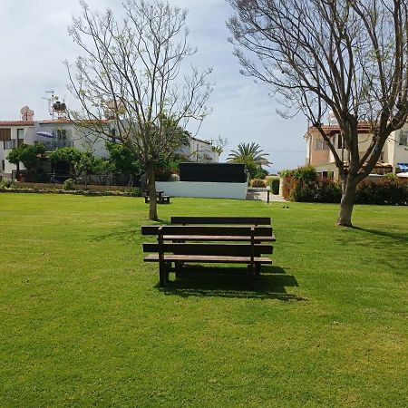 Eros Maisonette In Latchi Area Just 700 Meters Or One-Minute Drive From Polis Municipal Beach Exterior foto